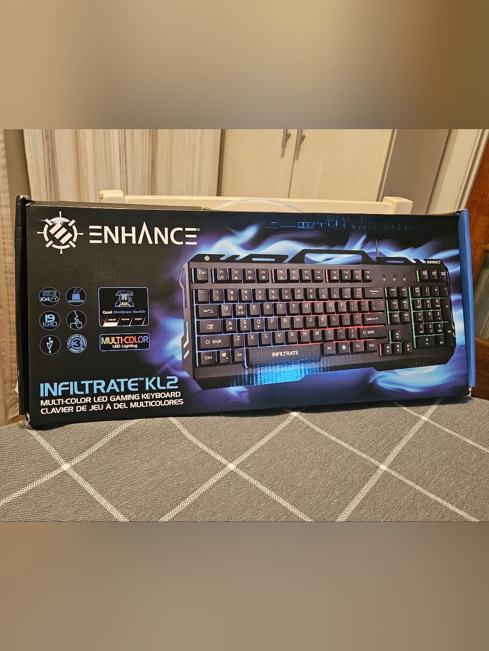 Enhance Infiltrate KL2 Gaming Keyboard with Multi-Color LED